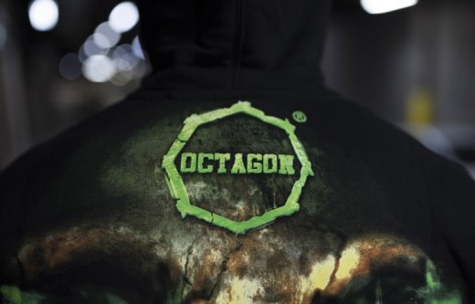 Octagon &quot;Green Demon&quot; sweatshirt with hood